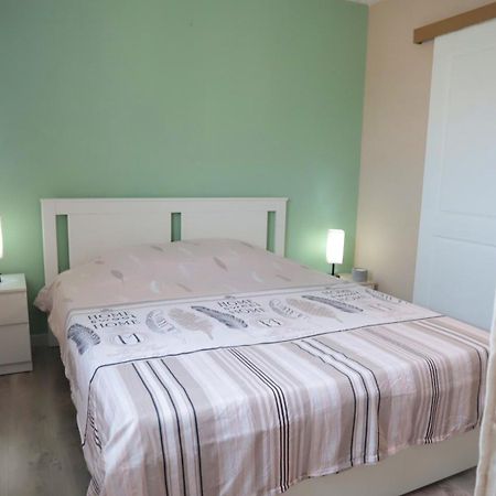Appart T2 Dans Residence Calme Parking Prive Gratuit Мірамас Екстер'єр фото